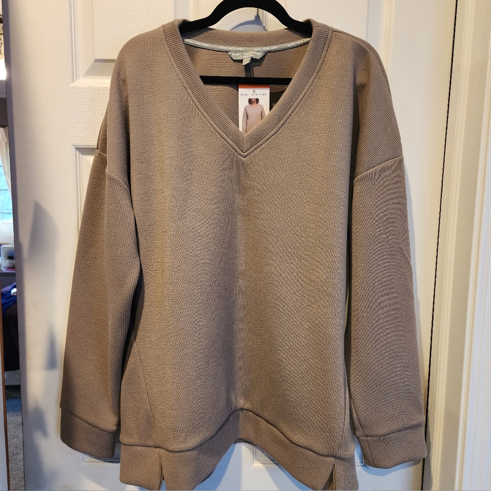 Women's V-Neck Tunic top
